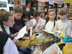 Где, скажи, на белом свете экосказку можно встретить?