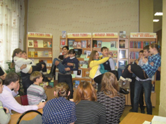 28 ноября в библиотеке №27 с учениками 8-ого МБОУ СОШ №72 прошёл вечер исторического портрета «Гусары – рыцари лихие»