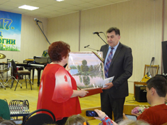 Леонид Беляев поздравил отделение декоративно-прикладного творчества ДШИ № 3 с 20-летним юбилеем