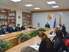 В Центральном районе началась подготовка к Новому году