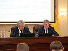 Александр Гусев провел очередное планерное совещание