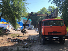 В Железнодорожном районе продолжается борьба с несанкционированными свалками