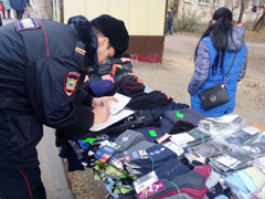 В районах Воронежа проводятся мероприятия по ликвидации несанкционированной торговли