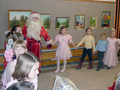 В Левобережном районе проведен Новогодний утренник для опекаемых детей