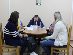 Руководитель управы Левобережного района Олег Копытин провел очередной прием граждан