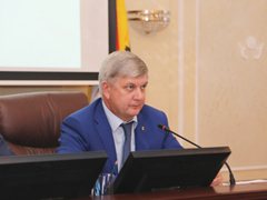 Глава города Александр Гусев провёл очередное планёрное совещание