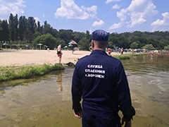 Более 350 раз спасатели выезжали на помощь воронежцам в июне