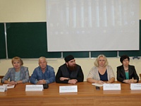 В Воронеже обсудили профилактику асоциальных явлений в молодежной среде В Воронеже обсудили профилактику асоциальных явлений в молодежной среде