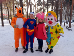 Жители Железнодорожного района приняли участие в «Снежных забавах»