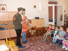 Урок патриотического воспитания для детсадовцев