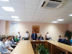 В Коминтерновском районе поздравили выпускников 2017 года