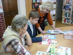 В библиотеке №9 им.А.В.Жигулина на детском отделении проходило знакомство детей от 7 до 12 лет и их родителей с новым детским иллюстрированным журналом «Наш Филиппок». 