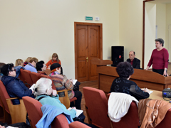 В Ленинском районе продолжает работу клуб ЖКХ В Ленинском районе продолжает работу клуб ЖКХ