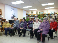 22 ноября в библиотеке № 30 прошла встреча с художницей Заложных Галиной Васильевной, ставшей известной, благодаря публикациям в СМИ о выставке её работ,  организованной в библиотеке № 44