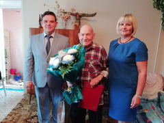 В Коминтерновском районе поздравили с 90-летним юбилеем  ветерана Великой Отечественной войны