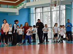 Школьники Железнодорожного района приняли участие в «Веселых стартах» Школьники Железнодорожного района приняли участие в «Веселых стартах»