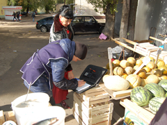 В Железнодорожном районе прошел рейд по местам несанкционированной торговли