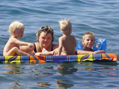 Отдел опеки и попечительства управы Коминтерновского района городского округа город Воронеж с интересом следит за жизнью малышей в приемной семье Загорудько Отдел опеки и попечительства управы Коминтерновского района городского округа город Воронеж с интересом следит за жизнью малышей в приемной семье Загорудько