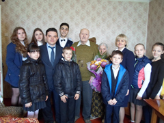 В Коминтерновском районе поздравили с юбилеем участника Великой Отечественной войны