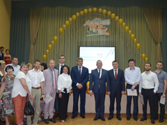 В Коминтерновском районе поздравили медицинских работников