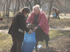 В районах города проходят санитарные дни