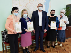 В Ленинском районе отметили лидеров общественного самоуправления В Ленинском районе отметили лидеров общественного самоуправления