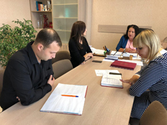 В Коминтерновском районе ищут пути решения борьбы с незаконной торговлей и алкоголем