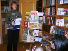 Краеведческий час «Певцы воронежской земли» прошел в библиотеке №42