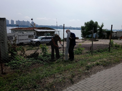 В Центральном районе в третий раз подряд произведен демонтаж ограждения на набережной Масалитинова