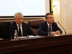 Вадим Кстенин провел рабочее совещание