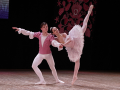 Учащиеся детской школы искусств № 7 успешно выступили на X международном конкурсе солистов классического и народно-сценического танца «Весенний дивертисмент-2019»