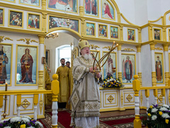 В Коминтерновском районе прошел крестный ход