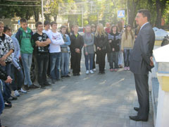 Историко-культурный урок у Заставского пилона: 200-летию Отечественной войны 1812 г. посвящается… 