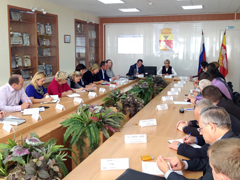 В Центральном районе рассмотрели проблемы уборки тротуаров на территории района в зимний период