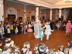 В Центральном районе состоялось открытие районной елки