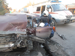 Спасатели приняли участие в ликвидации последствий ДТП