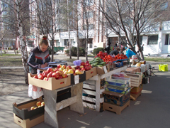 В Центральном районе продолжаются рейды по ликвидации несанкционированной торговли