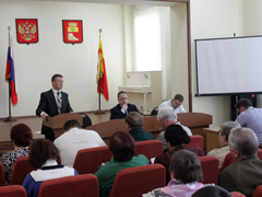 Руководитель управы Ленинского района Геннадий Швырков провел заседание комиссии по чрезвычайным ситуациям 