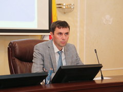 В администрации города прошло планерное совещание под руководством первого заместителя главы администрации Сергея Петрина