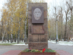 Памятный митинг, посвященный Дню поминовения воинов, погибших в мирное время