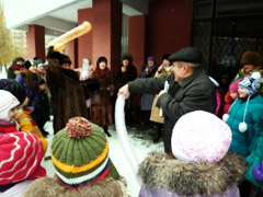 Веселый блин - милашка, сладкая мордашка